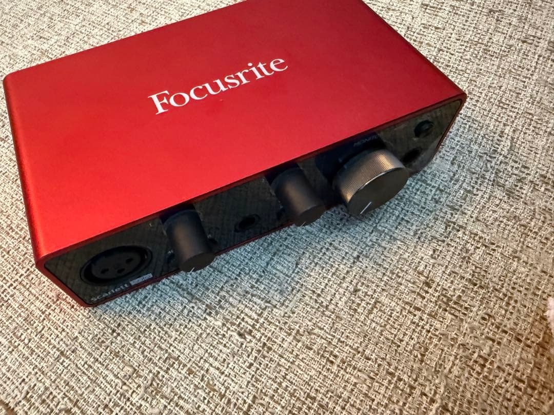 て*ら様 【期間限定値下げ 】 Focusrite scarlet インターフェ