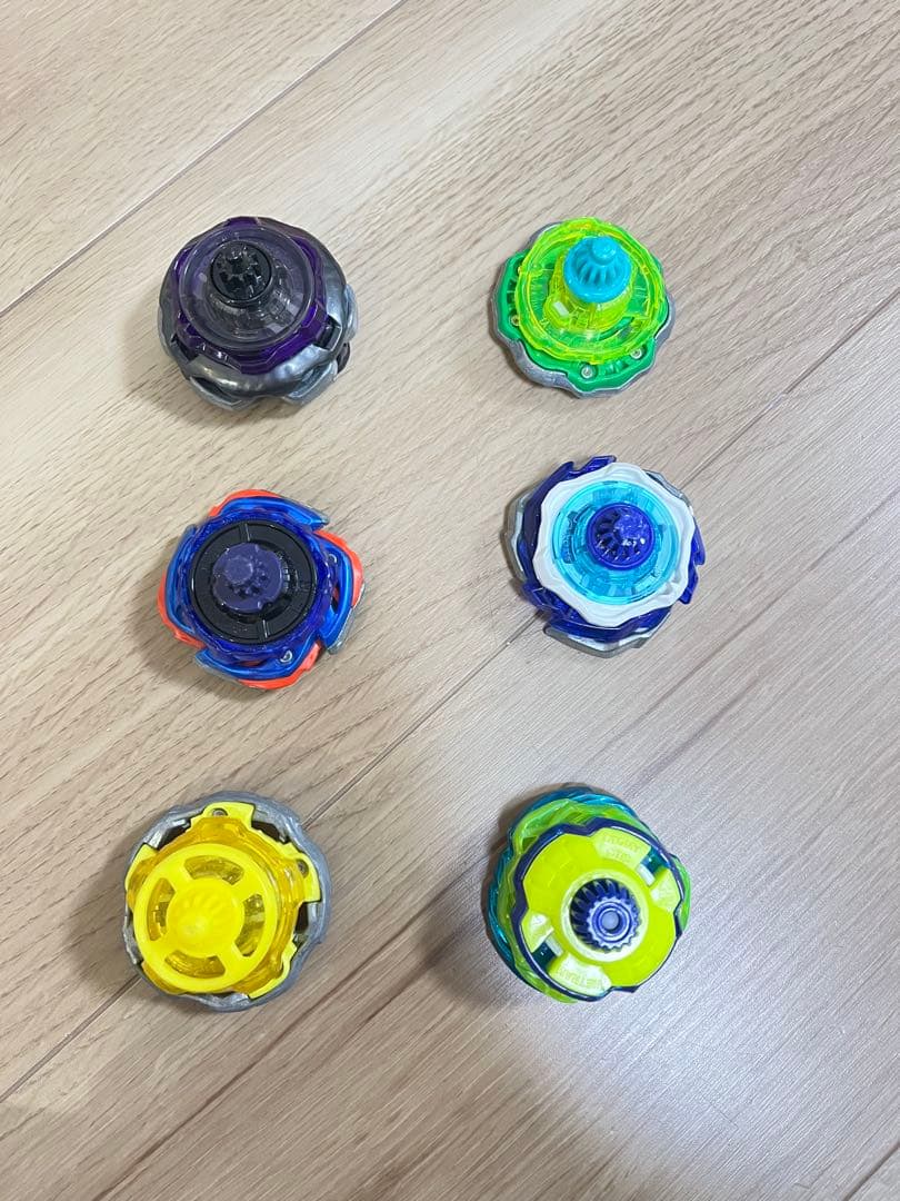 ベイブレードx まとめ売り　40個