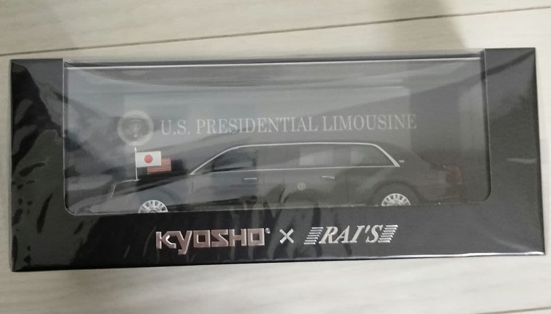 RAI'S 1/43 THE BEAST　アメリカ合衆国　大統領専用車　その１