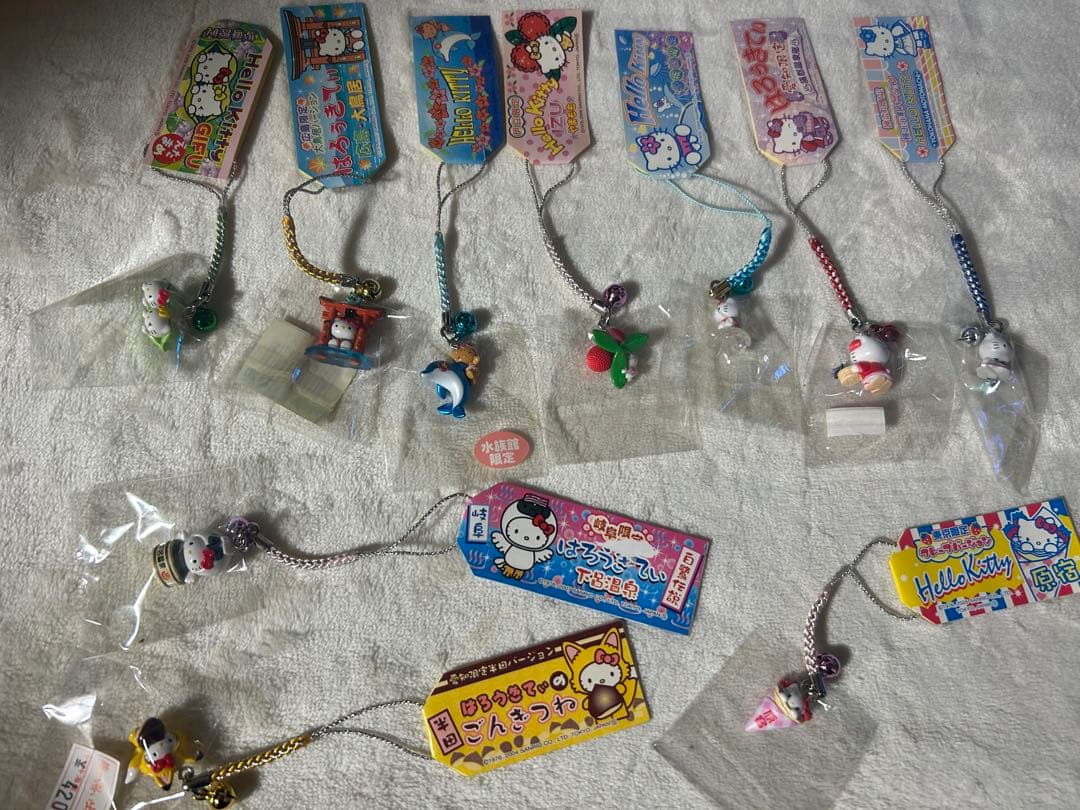 ハローキティ ご当地 根付け まとめ売り 46個 まとめ売り‼️