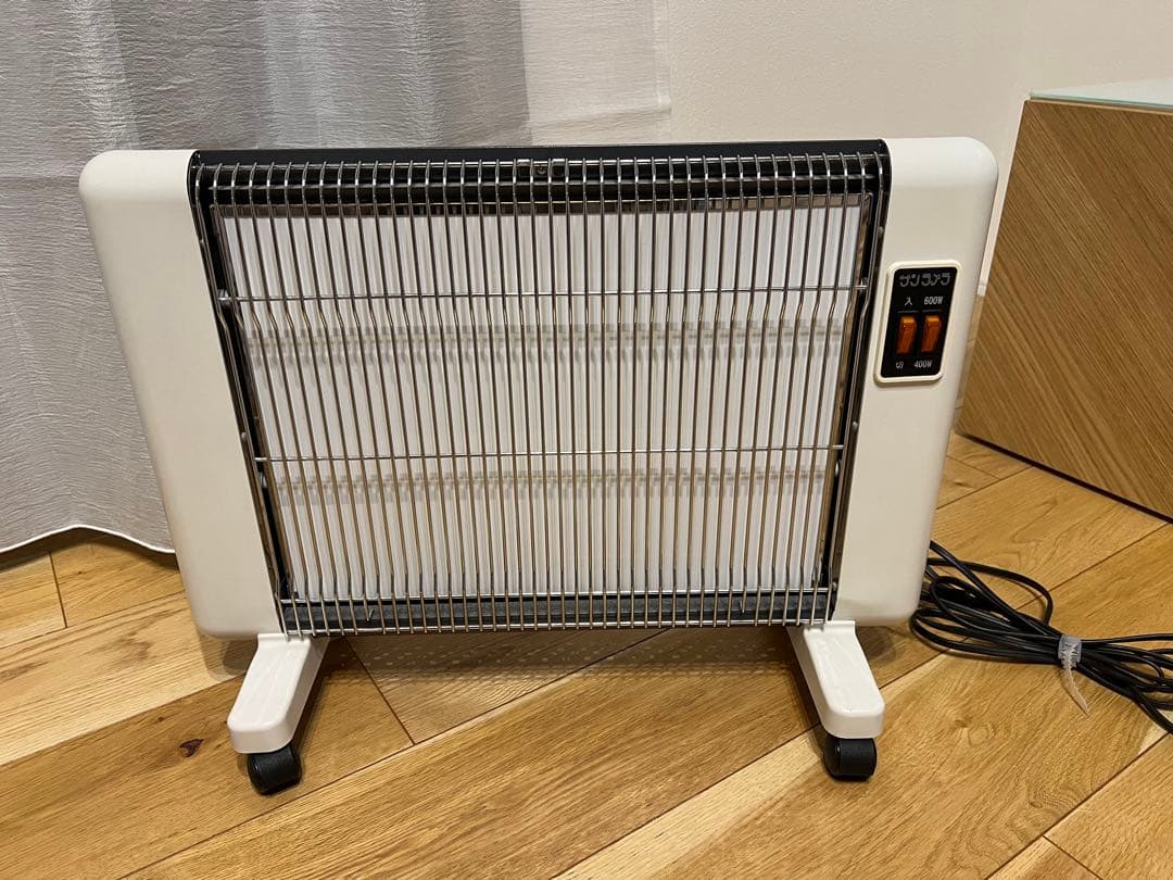 サンラメラ　パネルヒーター　600W