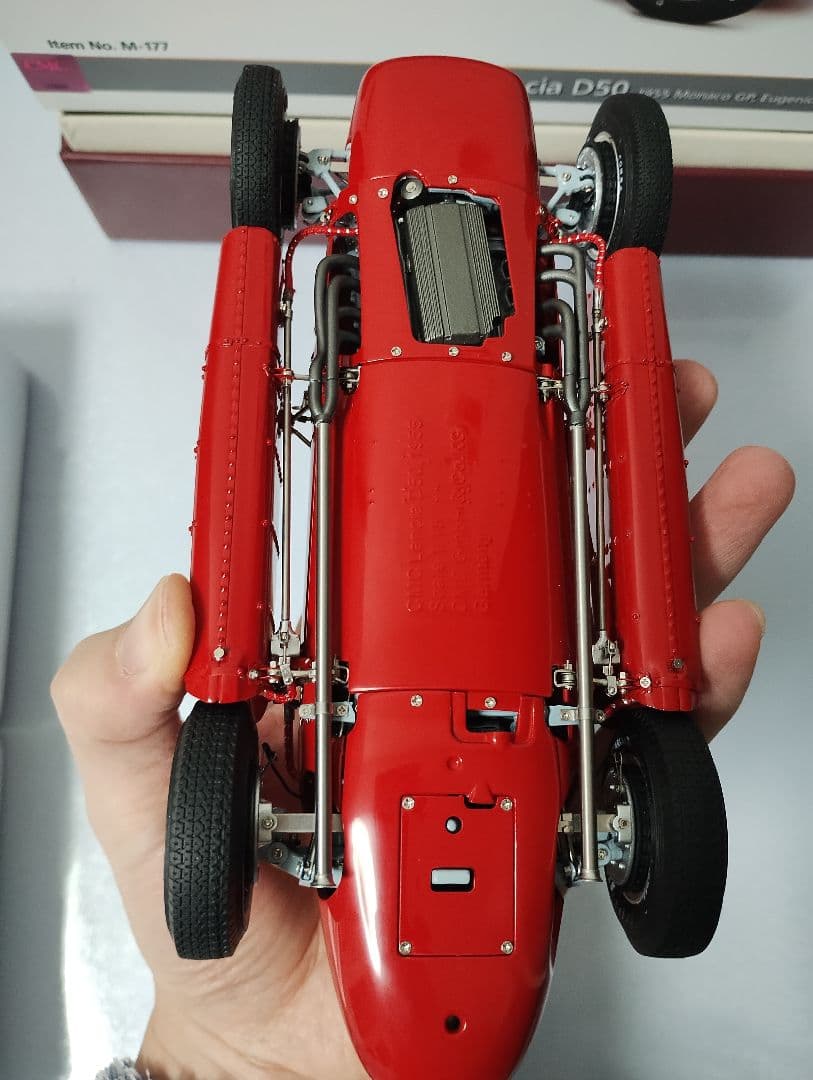 CMC Lancia D50 1/18スケールモデルカー