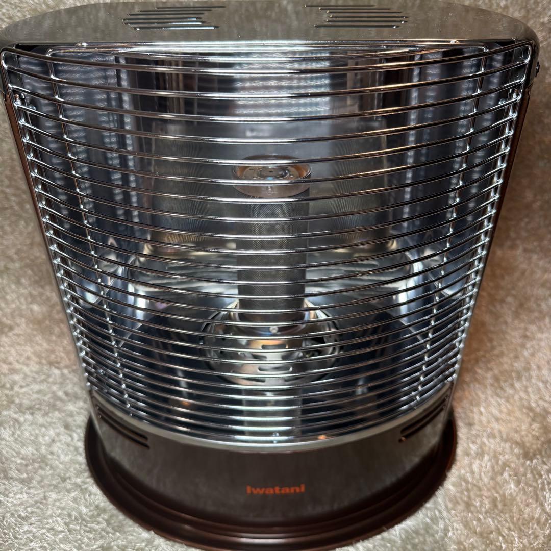 【美品】イワタニ　カセットガスストーブ　デカ暖Ⅱ
