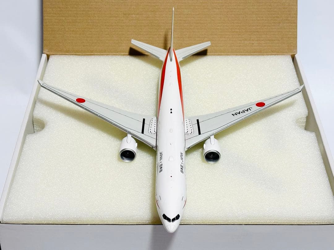 INFLIGHT 1/200 B777-300ER 政府専用機 航空自衛隊