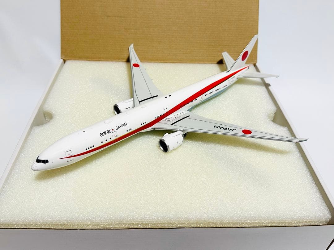 INFLIGHT 1/200 B777-300ER 政府専用機 航空自衛隊