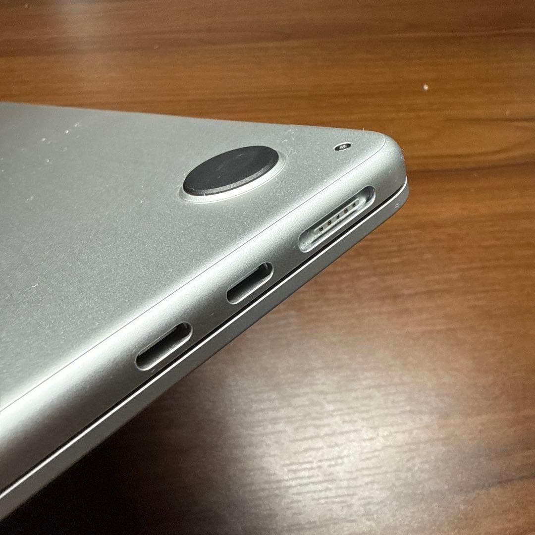 MacBookAir M2 (13インチ•メモリ16GB•256GB)