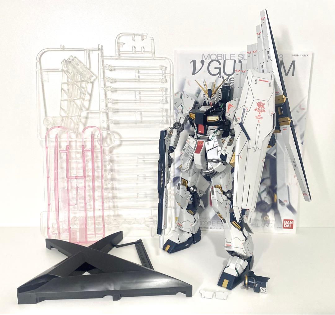 MG ニューガンダム Ver.Ka 完成品 パールメタリック　全塗装　ガンプラ