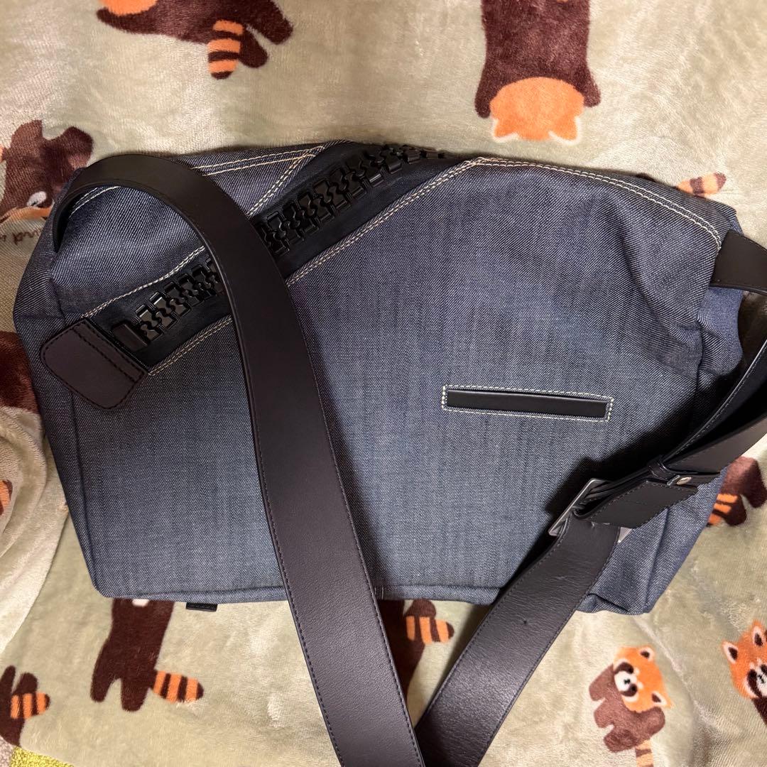 kawa-kawa カワカワ【25bit】斜め掛けショルダーバッグ