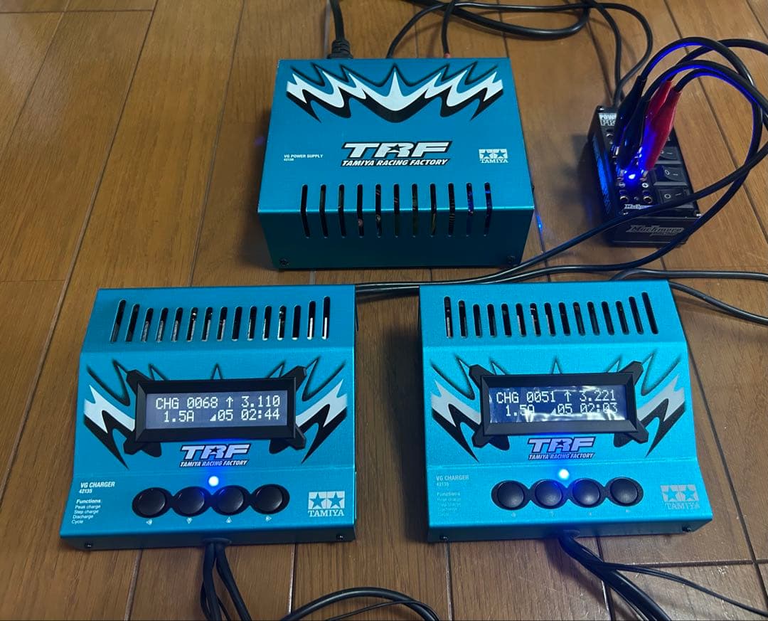 ＲＵ－Ｉ－ＧＥＥ50 タミヤ TRF VGチャージャー ミニ四駆　充電器