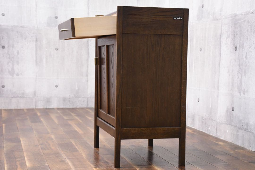 EAC2 カリモク サイドキャビネット 電話台 花台 ディスプレイ台 飾り台