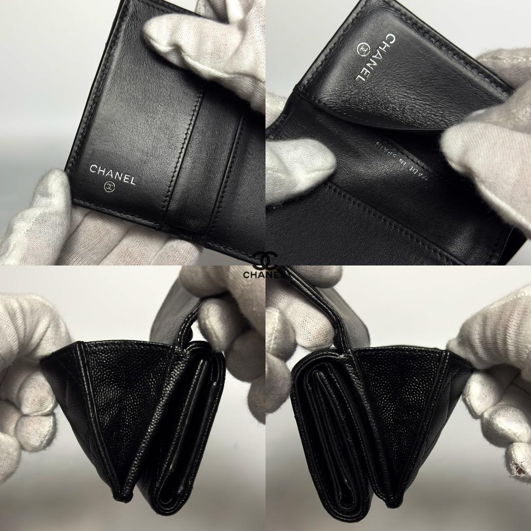 正規品　超美品　シャネル　マトラッセ　シルバー金具　Wホック　三つ折り財布