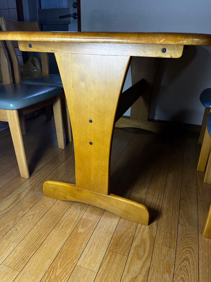 引き取り限定★ダイニングテーブル✖️椅子4脚セット