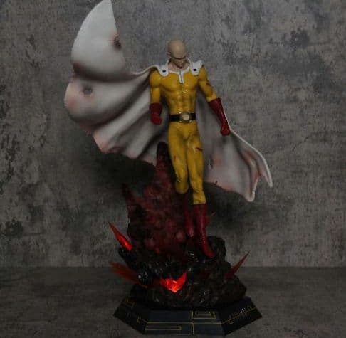 ワンパンマン　サイタマ　フィギュア