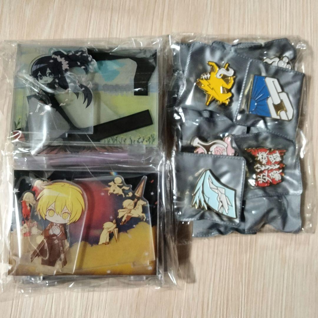 リンバスカンパニー　Miliテーマアクリル6枚、ビンバッジセット12枚
