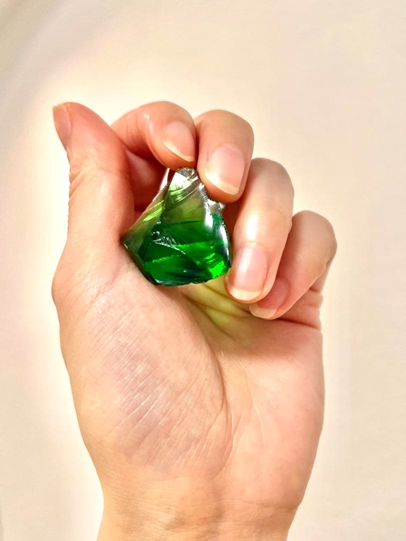 美✨希少✨本物 シエラ産 純正 アンダラクリスタル ✨魔法使いマーリングリーン✨