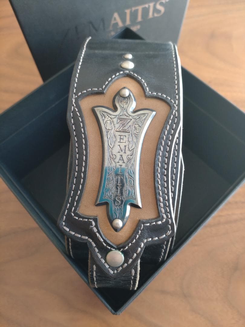 ZEMAITIS 鏃形エンブレム 2003年製 オフィシャル本革ストラップ