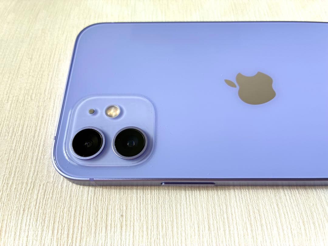 【極美品】iPhone 12 128GB SIMフリー 付属品完備・画面傷なし