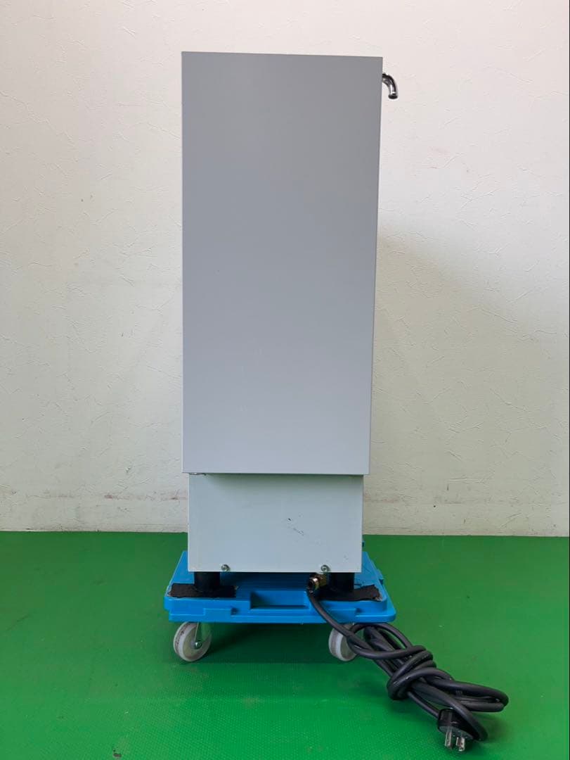 ☆地域限定送料無料☆工場整備品☆日世 ソフトクリームフリーザー　業務用