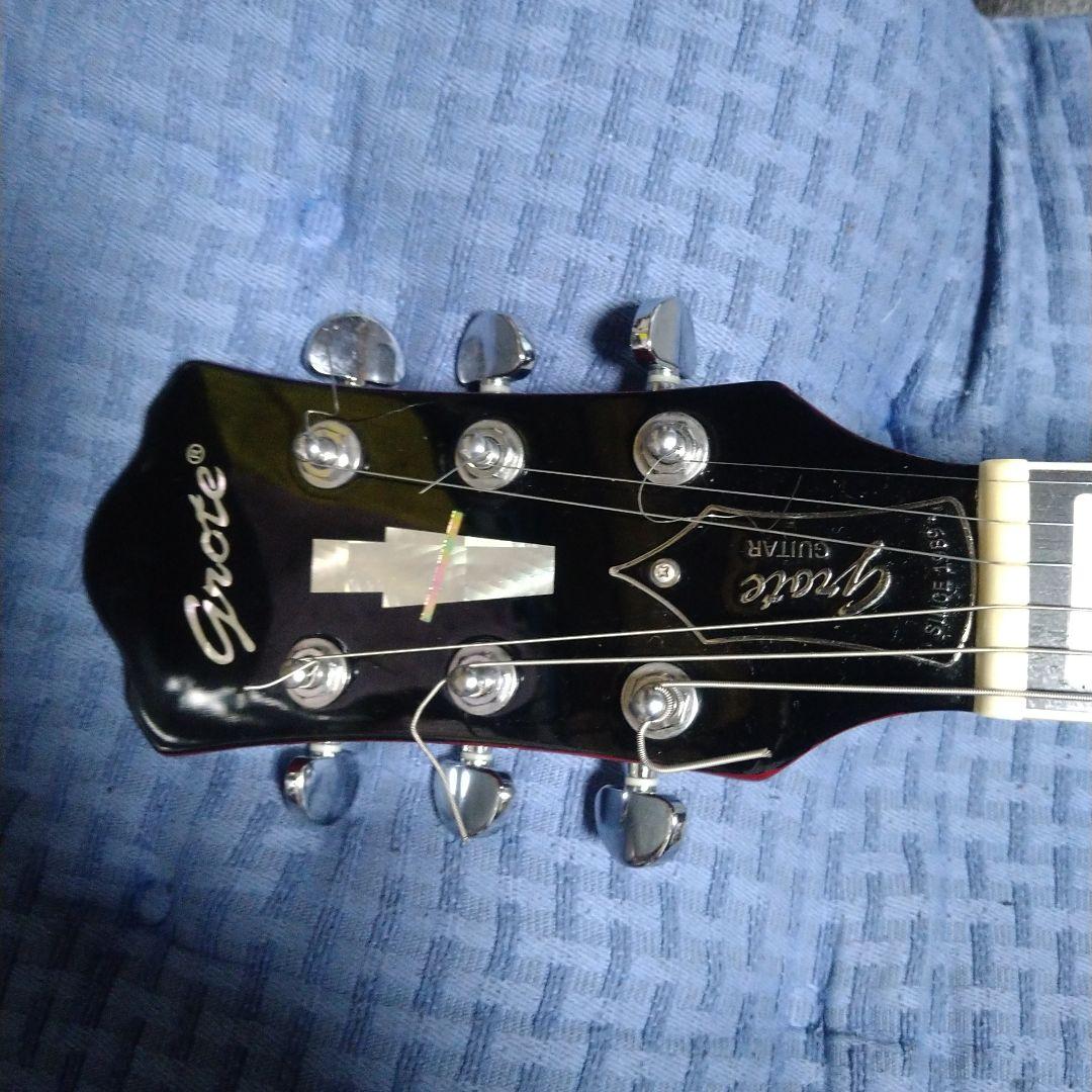 Grote セミアコースティックギター レッド