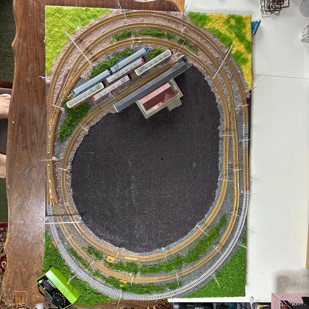 Nゲージ 鉄道模型 円形レイアウト