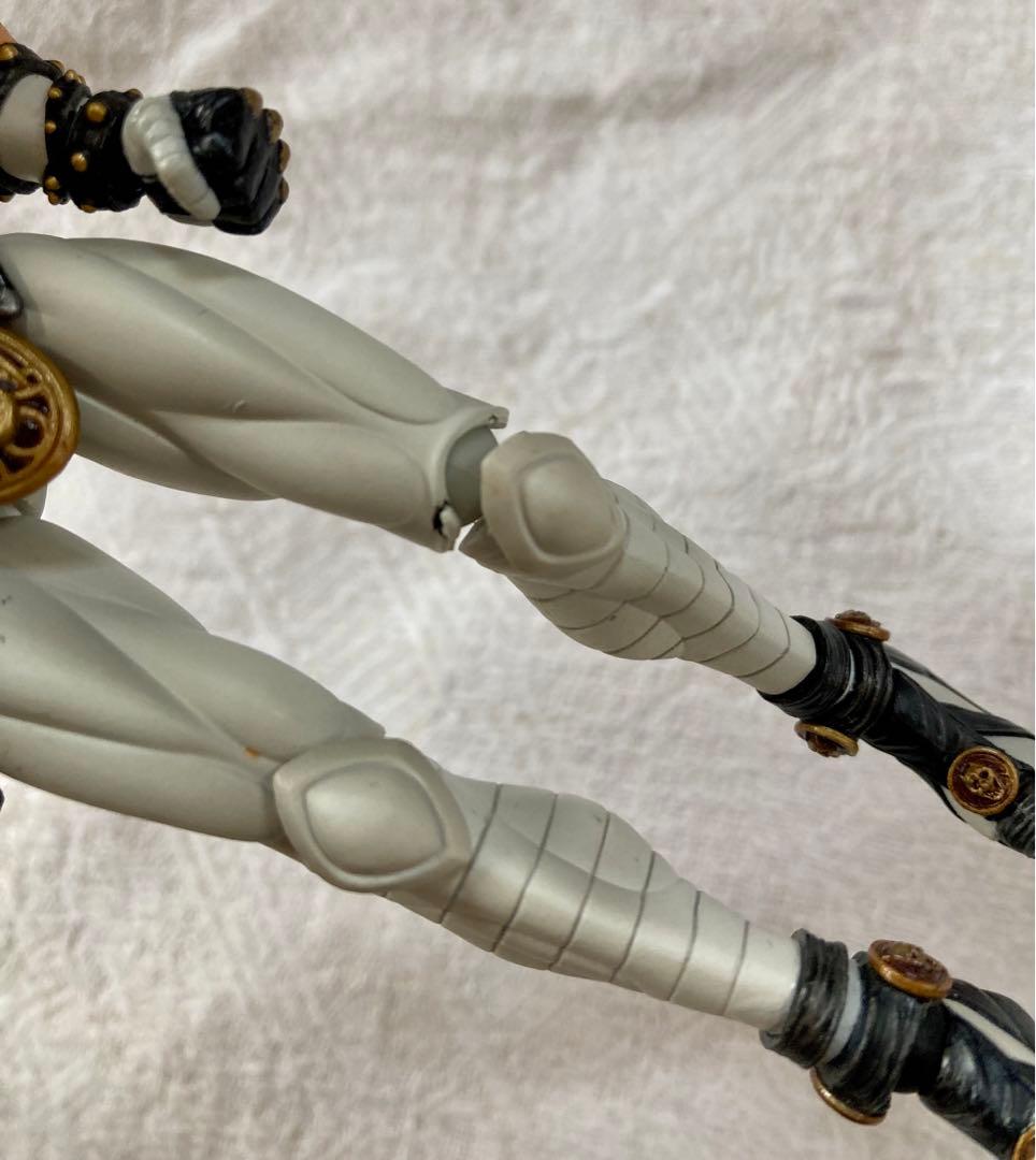 【箱無し】ジョジョの奇妙な冒険　キラー・クイーン　超像可動　パーツ欠品なし