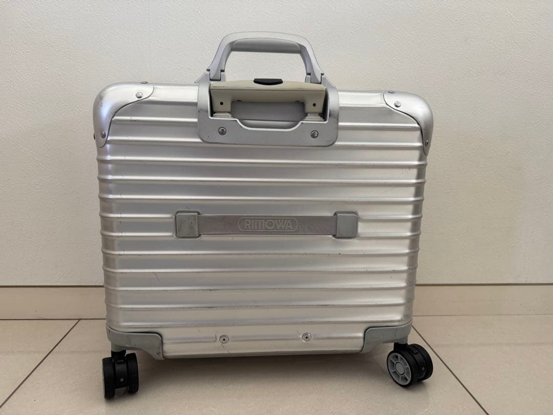RIMOWA TOPAS BUSINESS 40MULTIWHEEL リモア