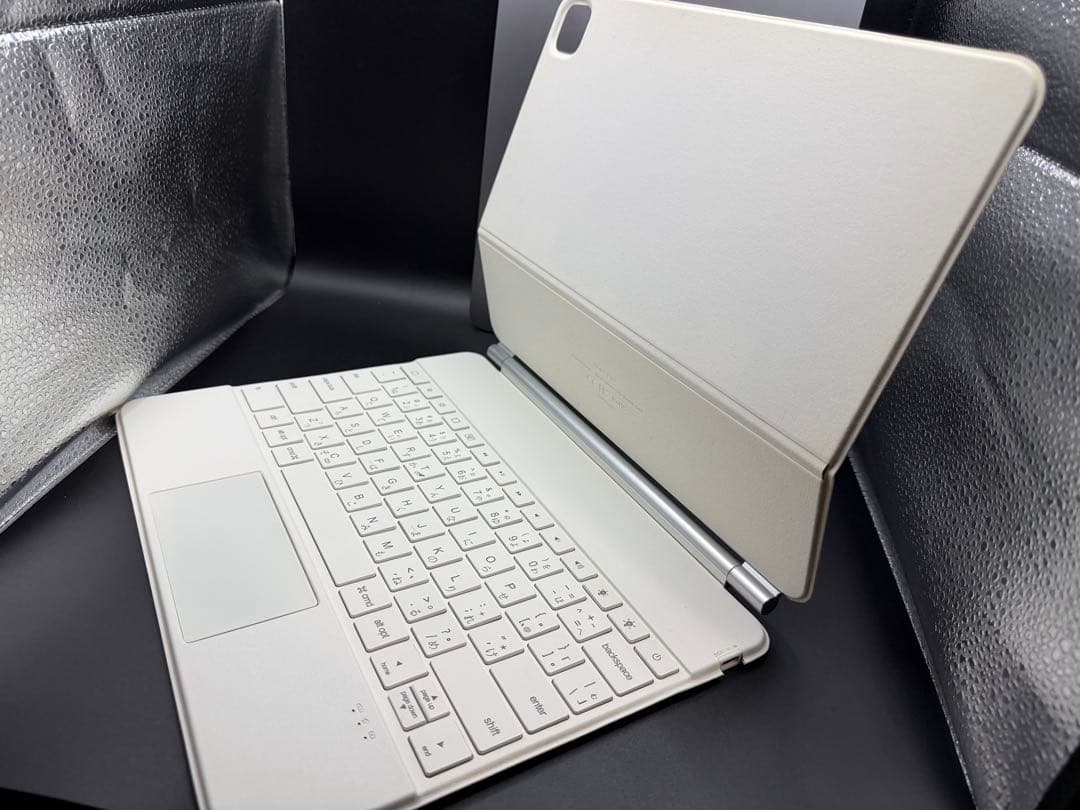91％M2256GBipadpro12.9第6世代アップルAIマジックキーボード