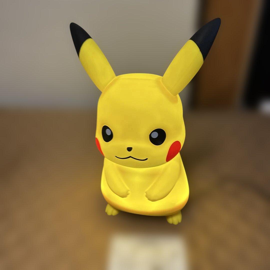 ピカチュウ プニライト　光って動いておしゃべりしちゃう♪