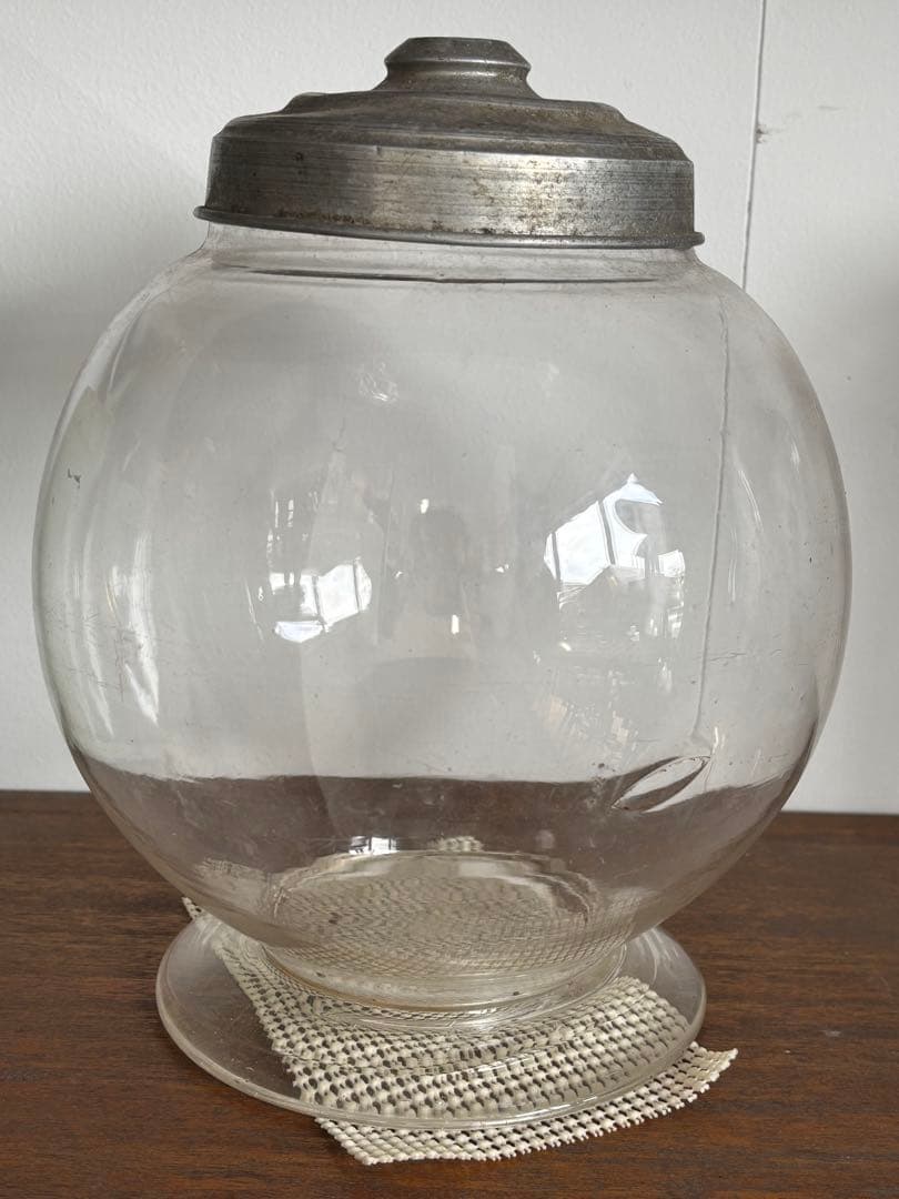 昭和レトロ☆駄菓子瓶　アンティーク 球形 金属製蓋　難あり