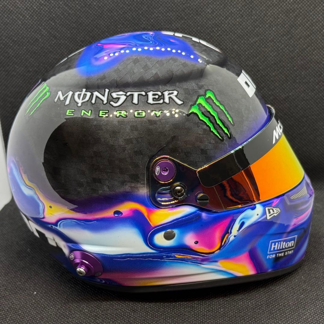 1/2ヘルメット マクラーレンF1 L.ノリス 2024年 シンガポールGP優勝