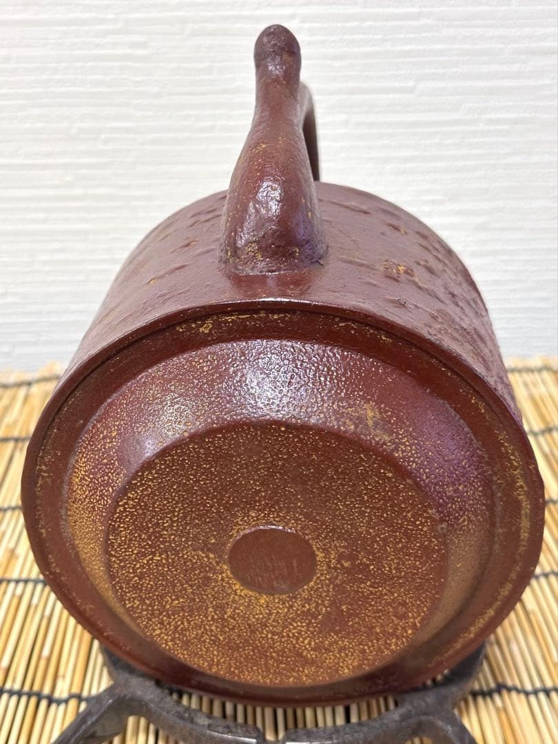 未使用、保管品　南部盛栄堂ＯＩＧＥＮ造　桜皮寸胴１０型　南部鉄瓶　南部鉄器