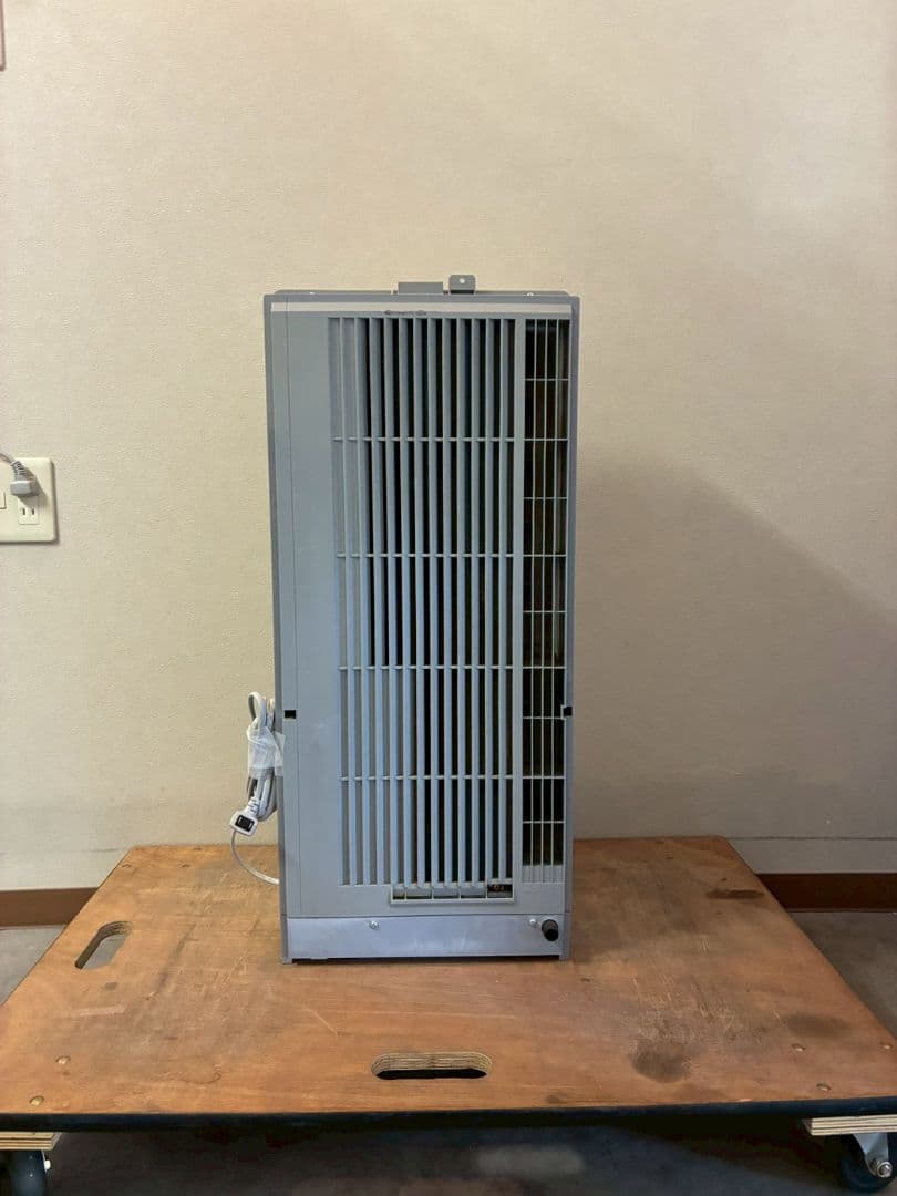 2057 ハイアール【JA-18V】2021年 窓用 ウインドエアコン 冷房専用