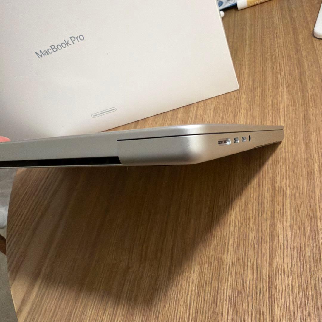 MacBook pro M4 14インチ 16GB 512GB US配列