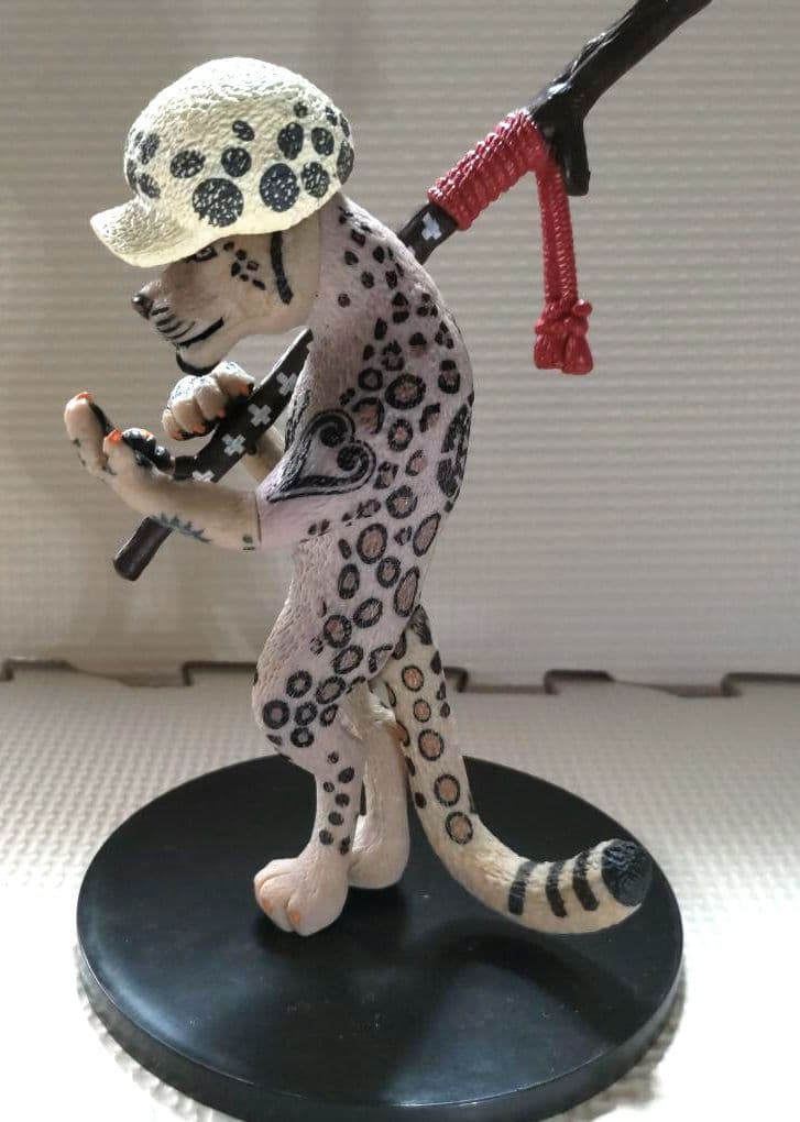 【ONE PIECE】トラファルガー・ロー　レオパルド フィギュア