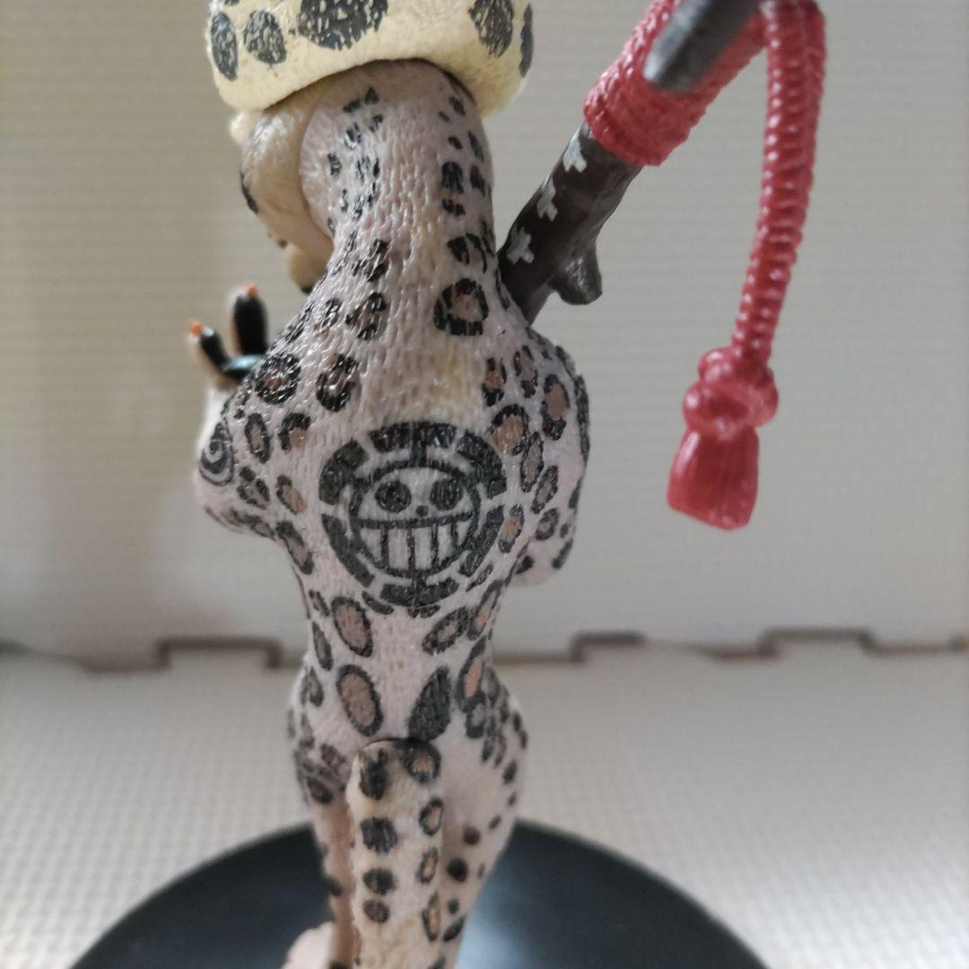 【ONE PIECE】トラファルガー・ロー　レオパルド フィギュア