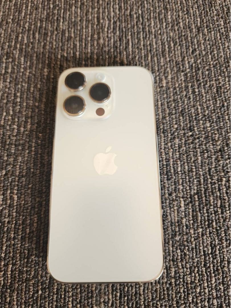 Apple iPhone 14 Pro シルバー 本体 1TB SIMフリー