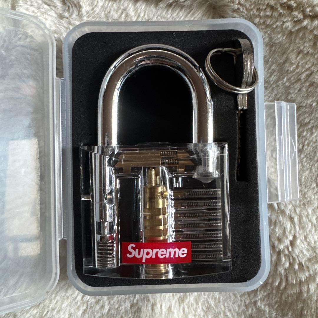 Supreme ステッカー 477枚セット 手袋付き
