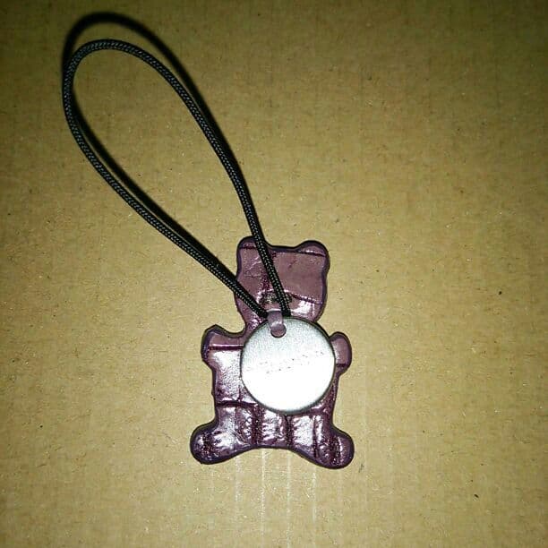 激レア ボッテガヴェネタ 携帯電話用クロコダイルレザー製くまチャーム