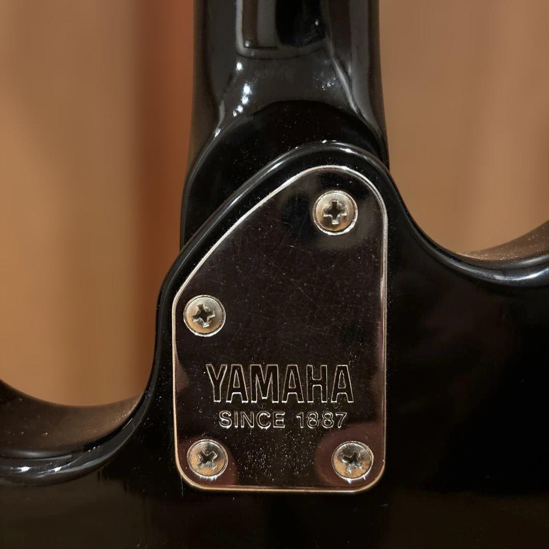 Yamaha RGS 103P ストラトタイプ トレモロアーム付 新品弦張替済