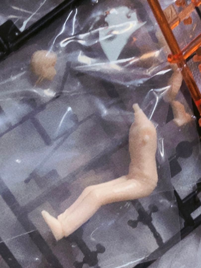 アオシマ 頭文字D 1/24 AE86 トレノ w/藤原拓海フィギュア