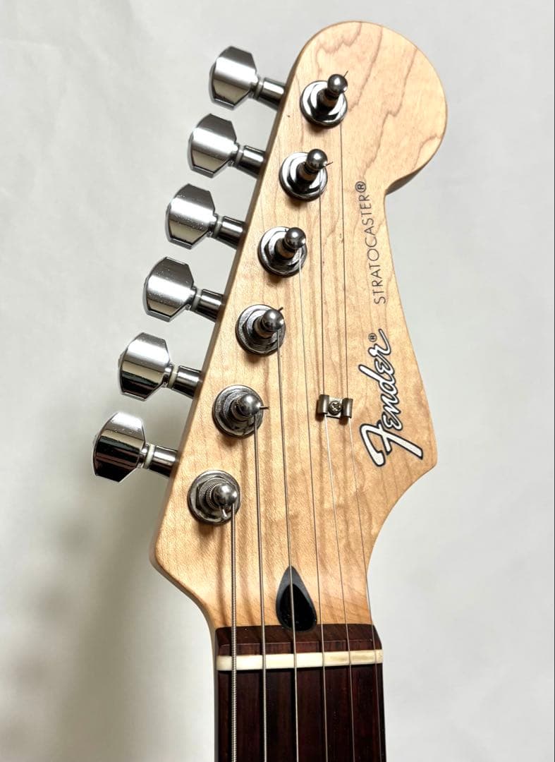 【新品弦張替済】Fender Japan ストラト キャディーアップルレッド