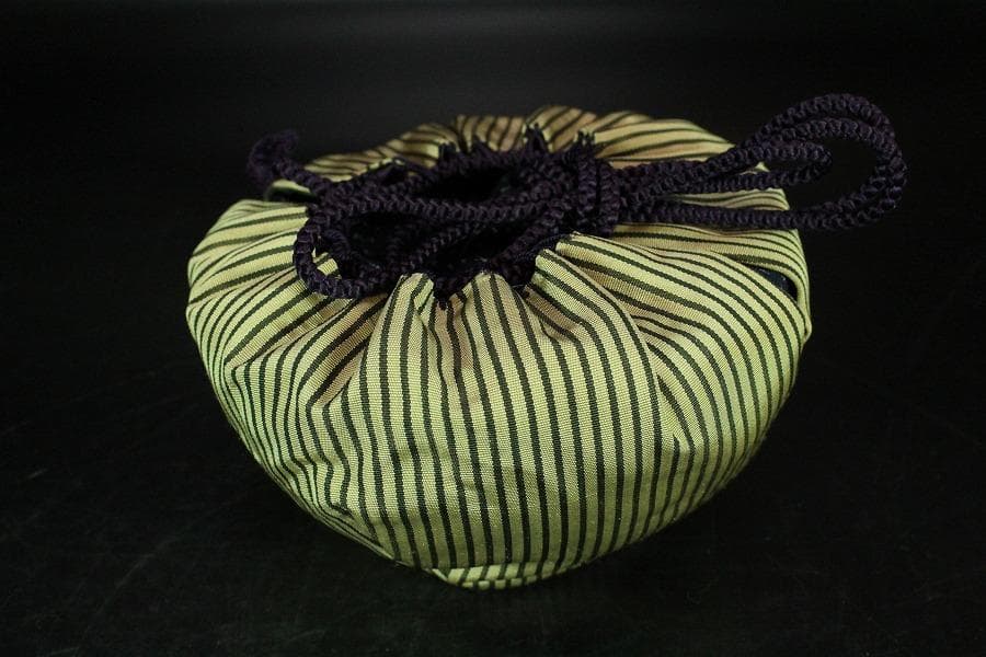 茶道具 古萩 茶碗 仕服 時代物(K-XA816)