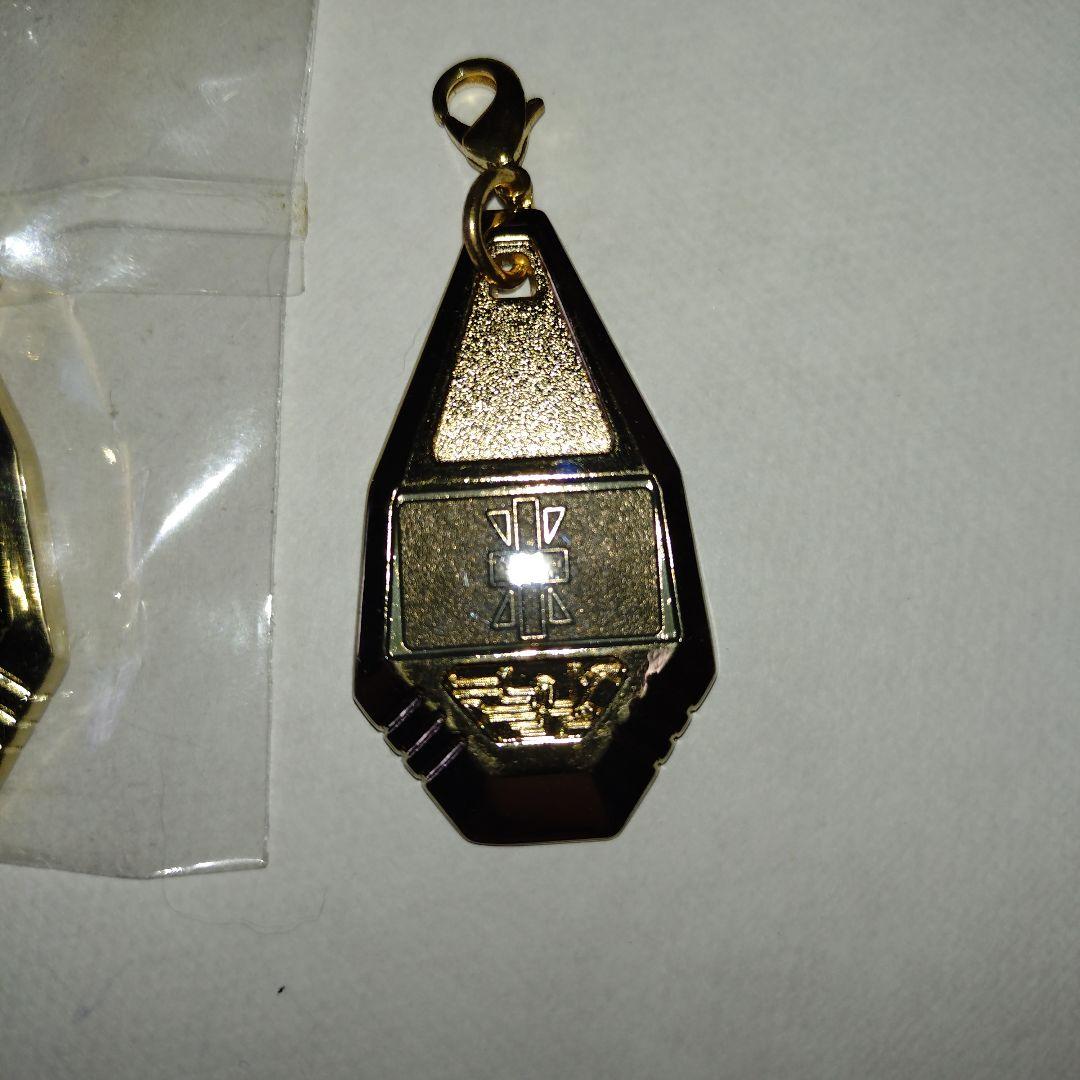 デジモンアドベンチャー メタルチャームコレクション 紋章 全8種セット