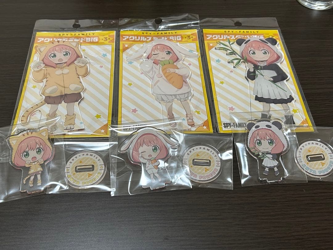 SPY×FAMILY アーニャ アクリルスタンドBIG ドンキ 3種