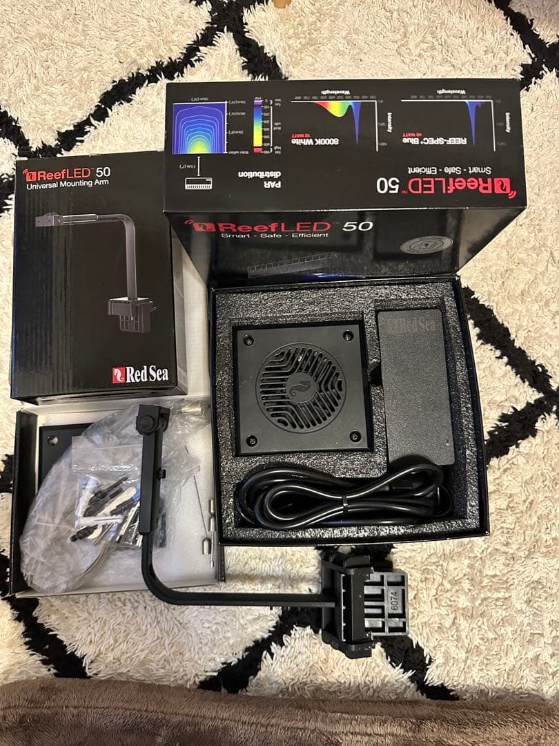 Red Sea ReefLED 50 ライト本体&アーム&ハンギングキットセット