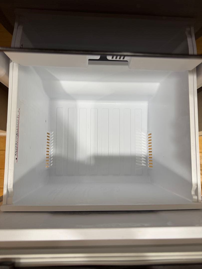 冷蔵庫⭐︎三菱電機 MR-CX27E-BR 冷蔵庫 272L 2020年製