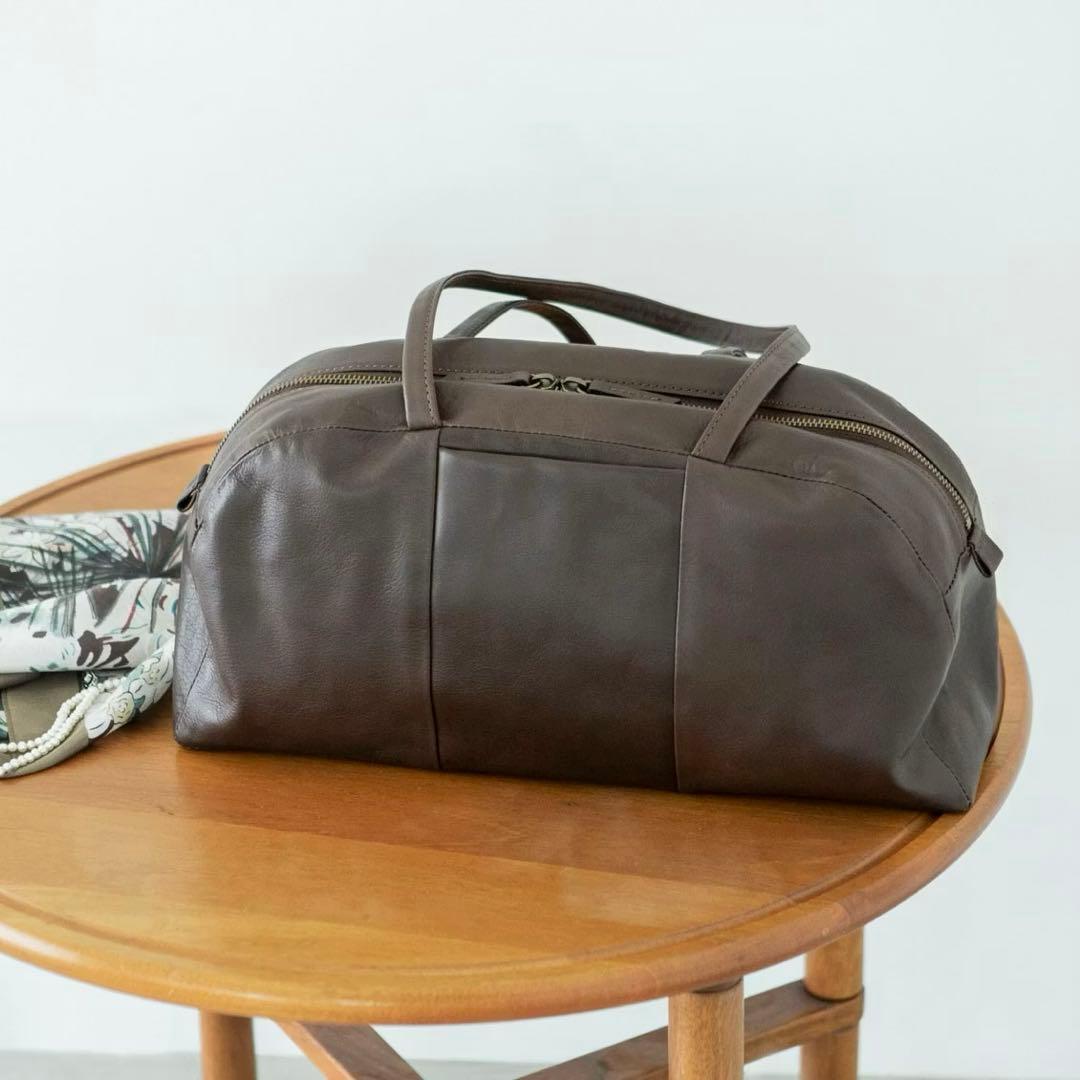 「がんばりどきも私らしく」一田憲子さんとつくったラウンドレザーバッグブラウン