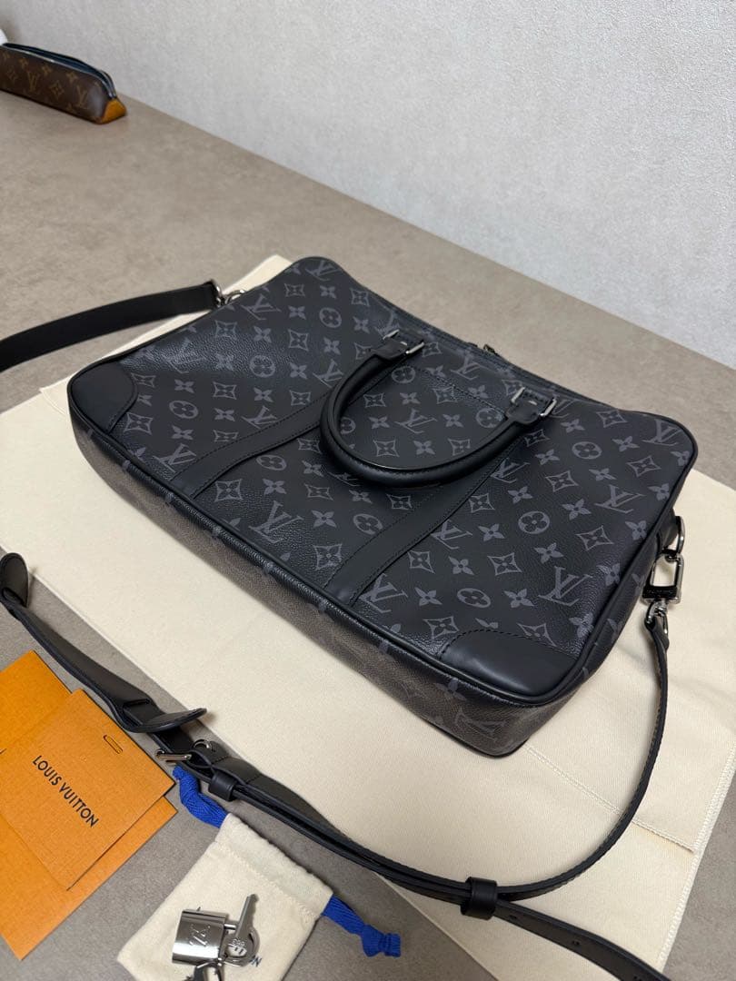 極美✨ルイヴィトン ポルト ドキュマン ヴォワヤージュ M46457 ICチップ