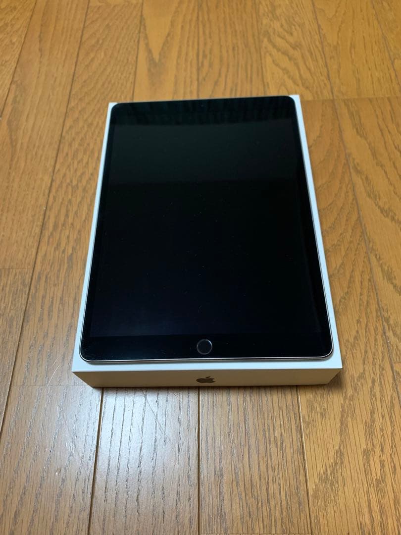 Apple iPad Pro 10.5インチ 64GB スペースグレイ