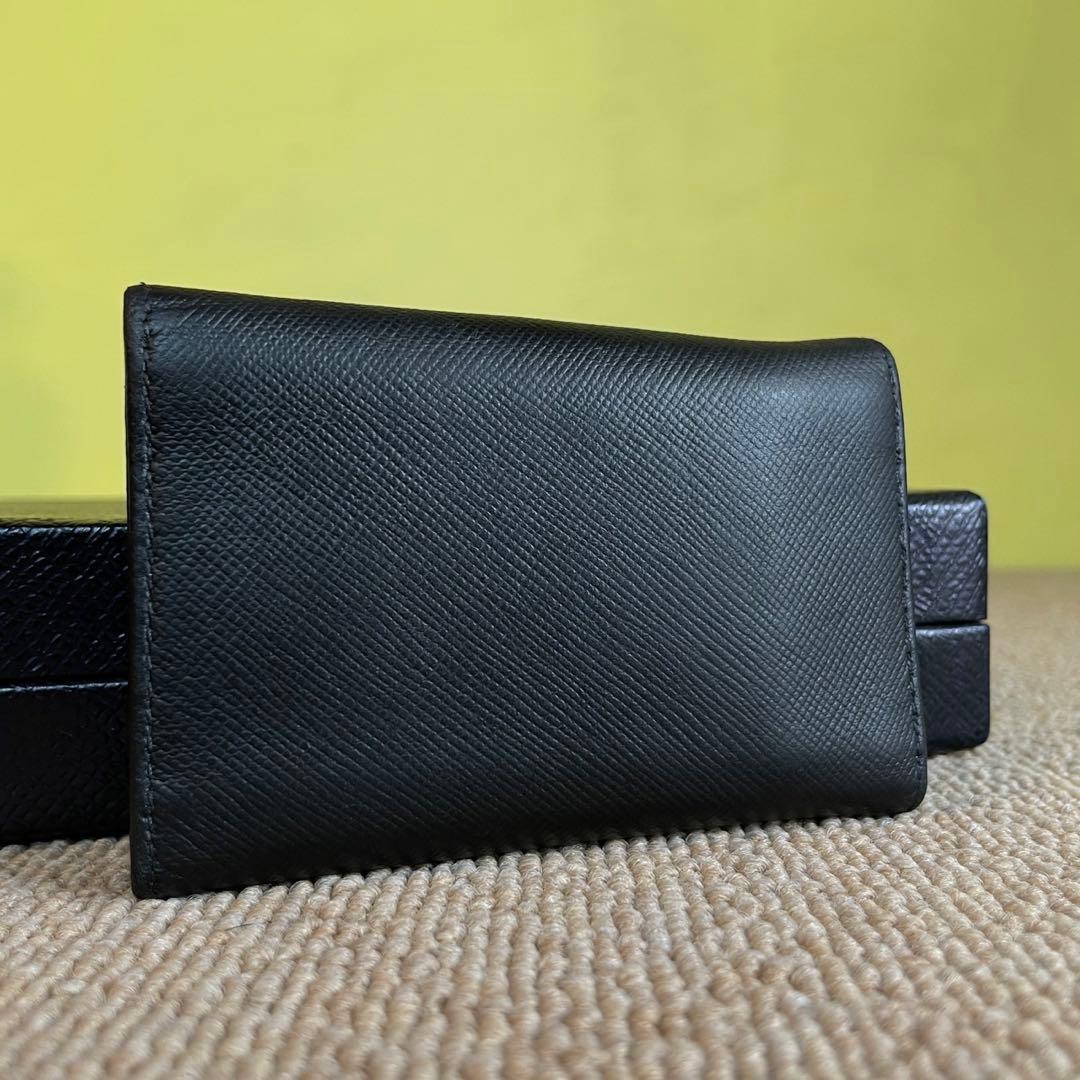 正規品❤️美品⭐️プラダ長財布 PRADA 男女　6連キーケース　三角プレート　黒